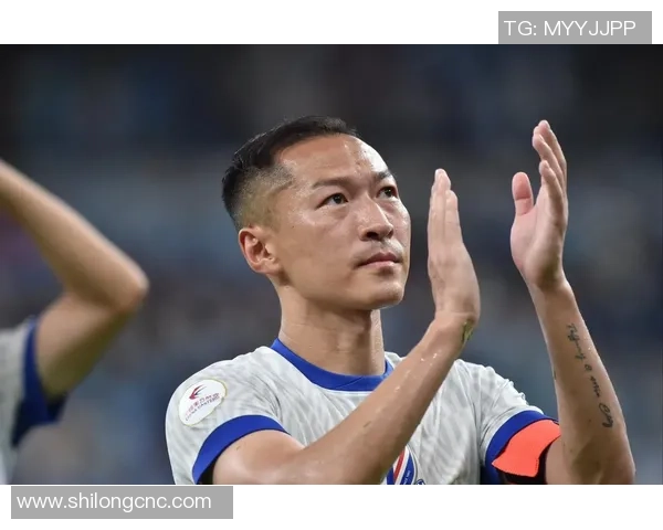 2016年申花与上港激战回顾：足球场上的城市荣耀与激情碰撞